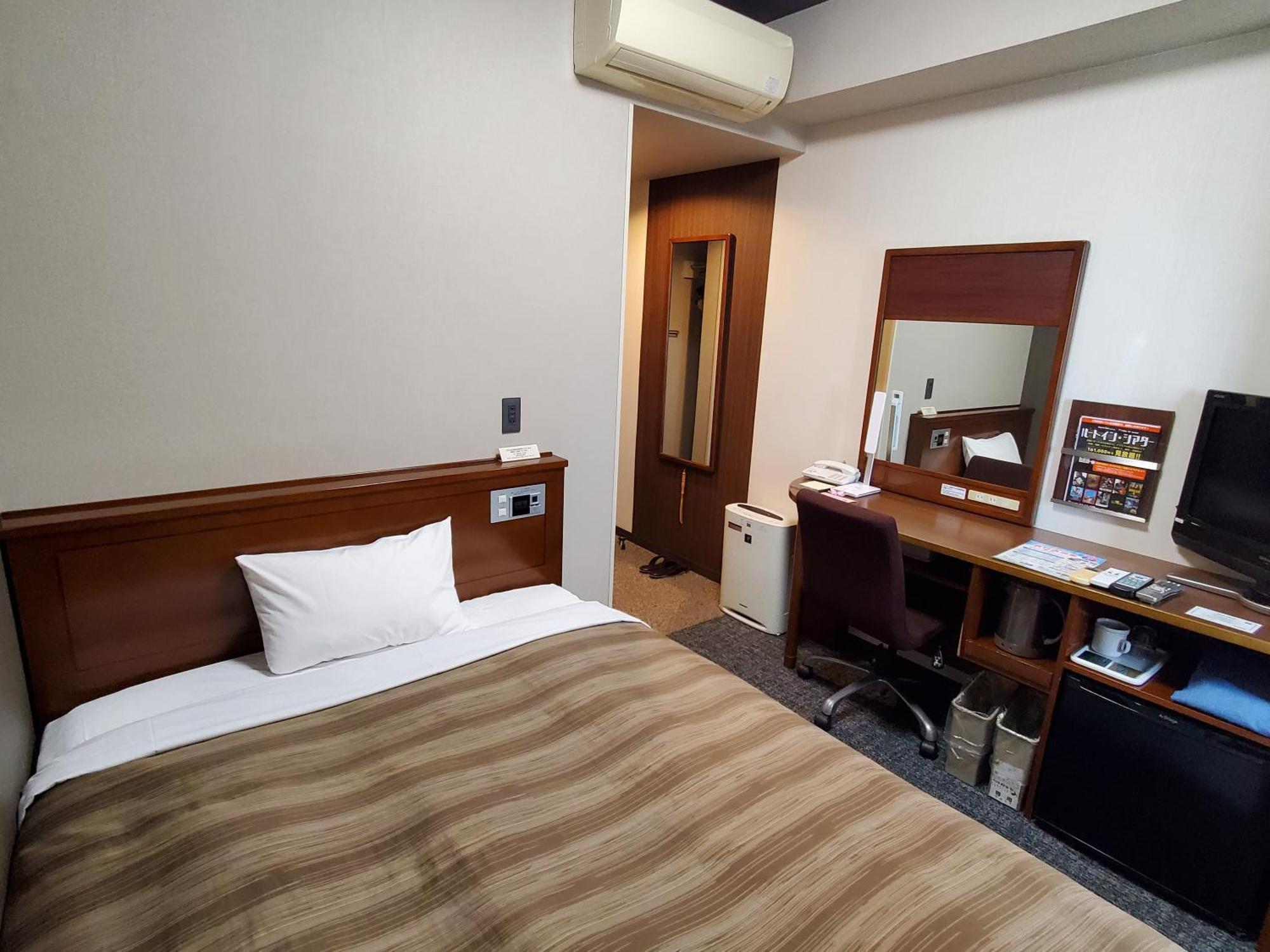 Hotel Route-Inn Dai-Ni Kameyama Inter Exterior foto