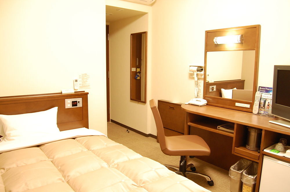 Hotel Route-Inn Dai-Ni Kameyama Inter Exterior foto